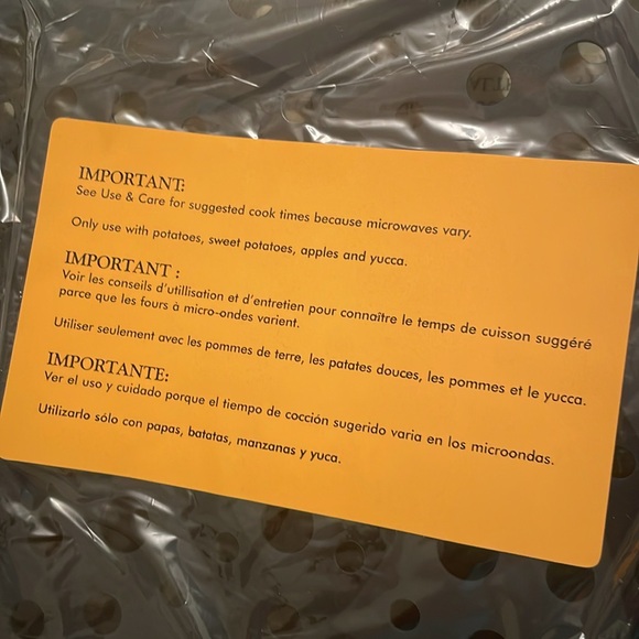 NWT The Pampered Chef #1241 Microwave Chip Maker Potato Chip Maker - Picture 3 of 11